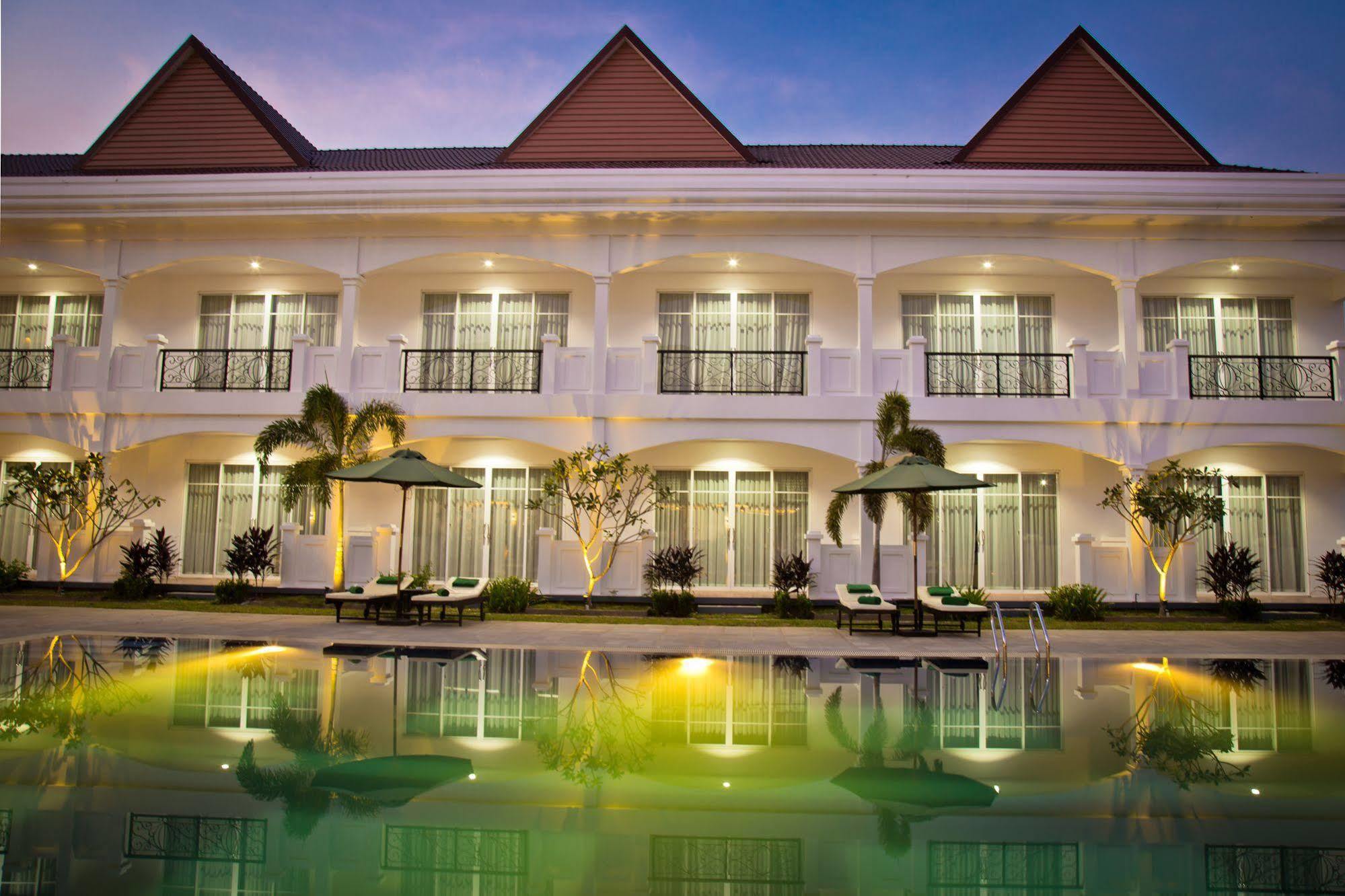 Glorious Hotel Kâmpóng Thum Exterior foto